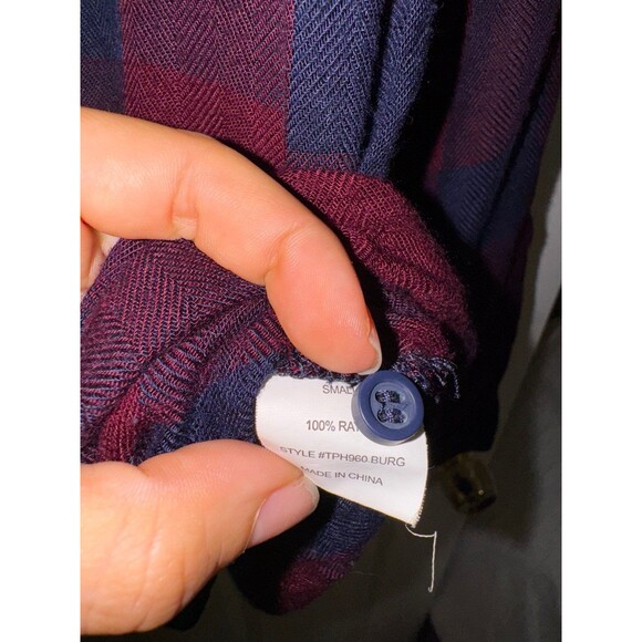 Thread+Supply Red & Blue Plaid Flannel Size S - Picture 5 of 9